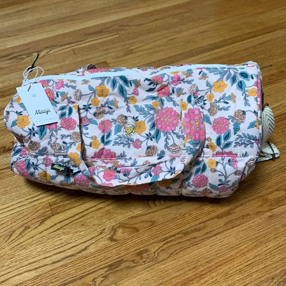 Maaji duffle bag - ornamental vintage trip - floral maaji weekender bag